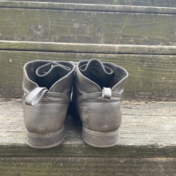 American Eagle Women's Boots - Picture 2 of 5